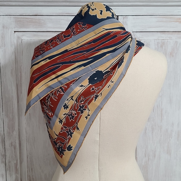 *SOLD* Lanvin Paris Square Neck Scarf 33" x 34" Multicolored Silk Rare Print - Picture 2 of 4